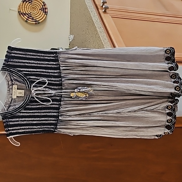 Rachel Zoe Tops - Rachel Zoe sleeveless tunic
